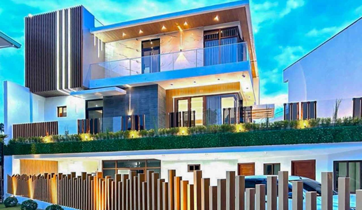 SRBVG1 Brand New Modern House with Swimming Pool in Vista Grande Talisay - 2