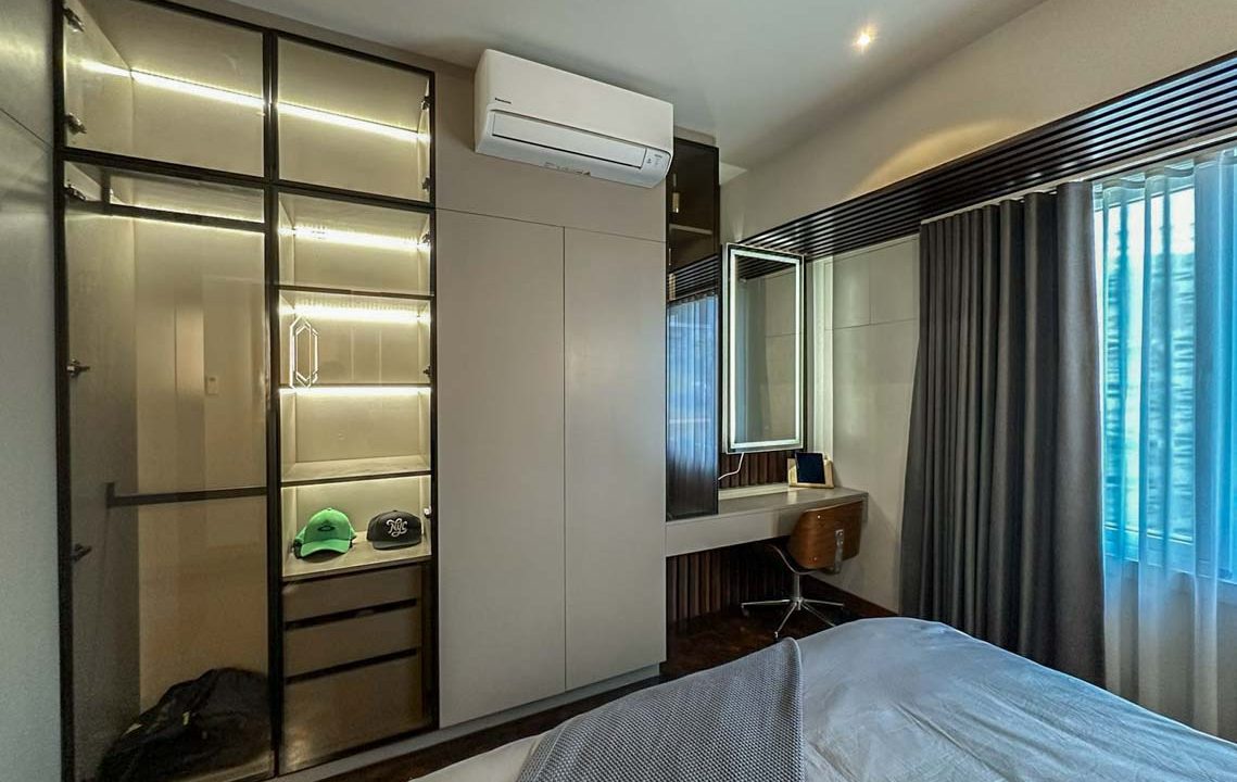 SRBPT4 Fully Renovated 1 Bedroom Condo for Sale in Cebu Business Park - 11