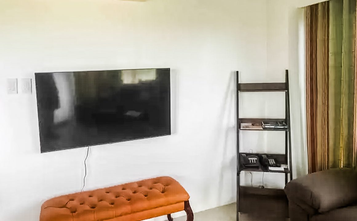 SRBTSS5 Corner 1 Bedroom Unit with Balcony for Sale in Tambuli Mactan - 9
