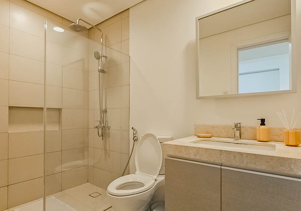 SRBTTS15 Furnished 1 Bedroom Condo for Sale in 32 Sanson - 10