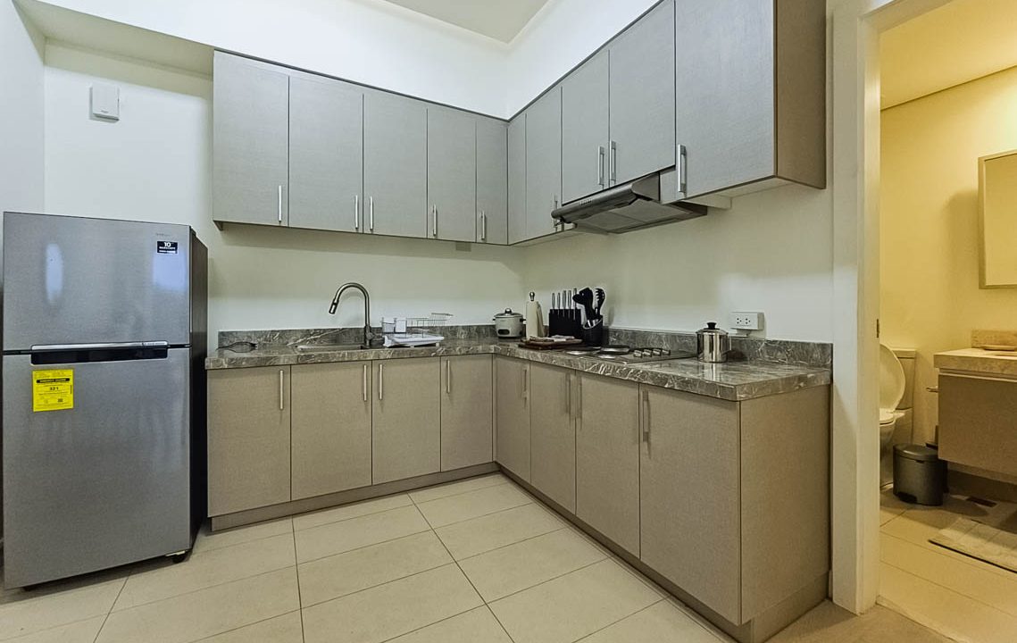 SRBTTS15 Furnished 1 Bedroom Condo for Sale in 32 Sanson - 6