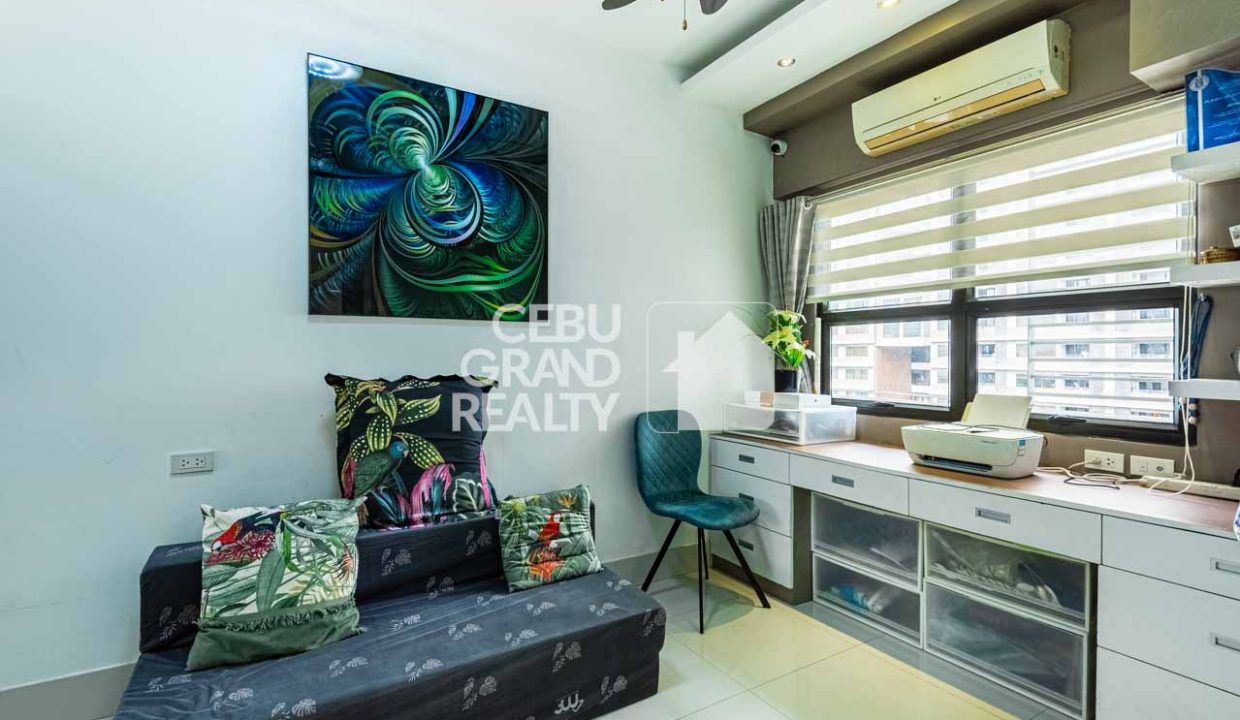 SRBAV10 Modern 2 Bedroom Condo for Sale in Cebu Business Park - 12