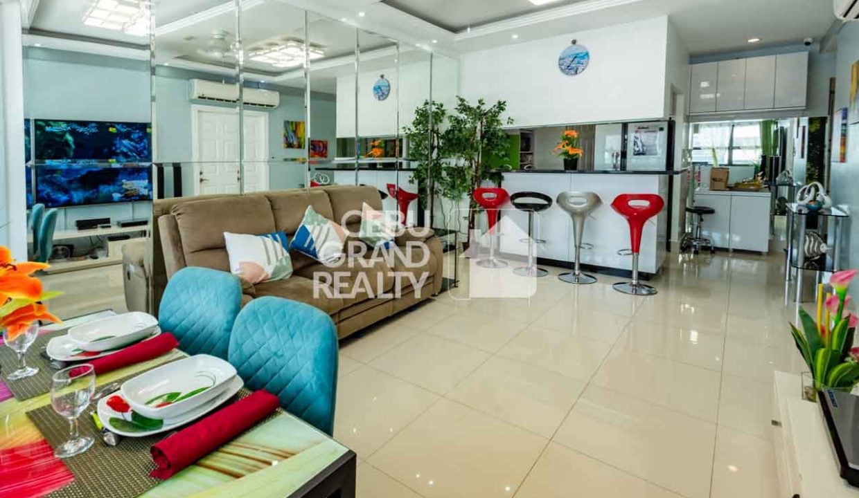 SRBAV10 Modern 2 Bedroom Condo for Sale in Cebu Business Park - 2