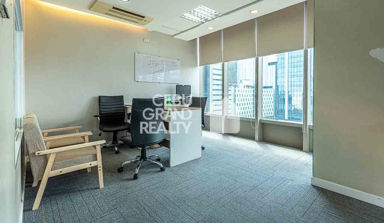 RCPPC1 10 Seats Fully Serviced Office for Rent in Cebu IT Park - 15