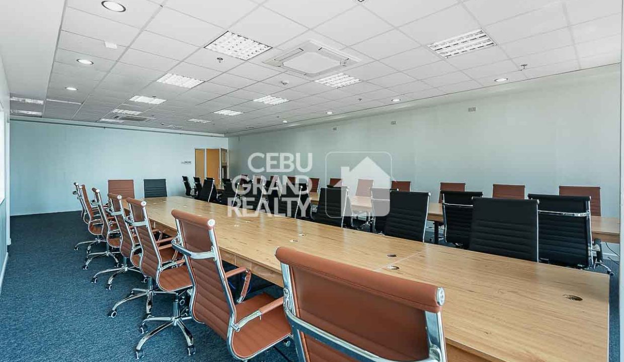 RCPPC1 10 Seats Fully Serviced Office for Rent in Cebu IT Park - 4