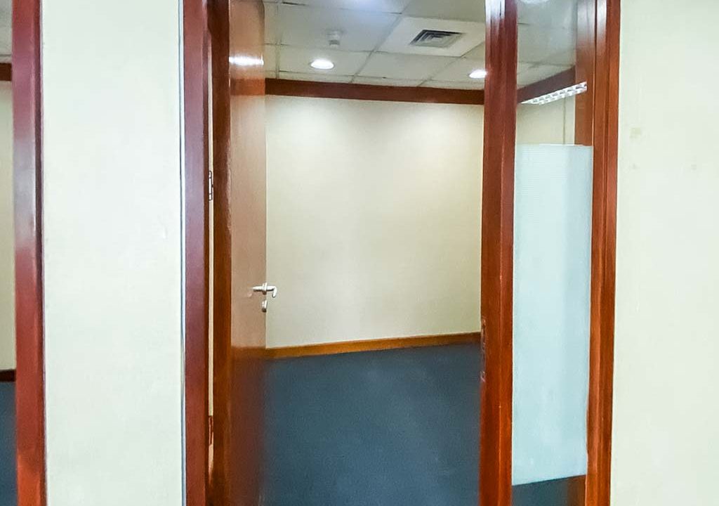 RCPKT1 308 SqM Office for Rent in Cebu Business Park - 10