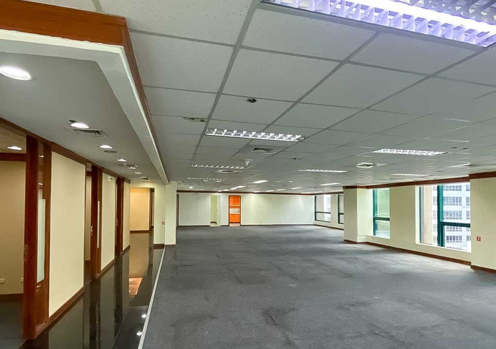 RCPKT1 308 SqM Office for Rent in Cebu Business Park - 2