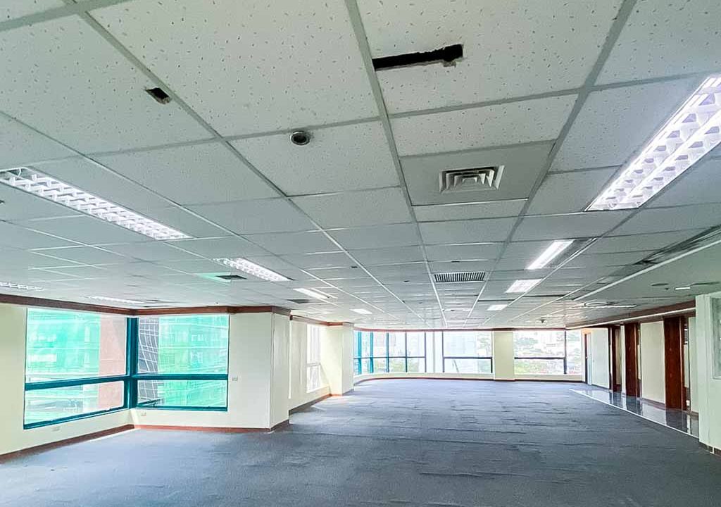 RCPKT1 308 SqM Office for Rent in Cebu Business Park - 3