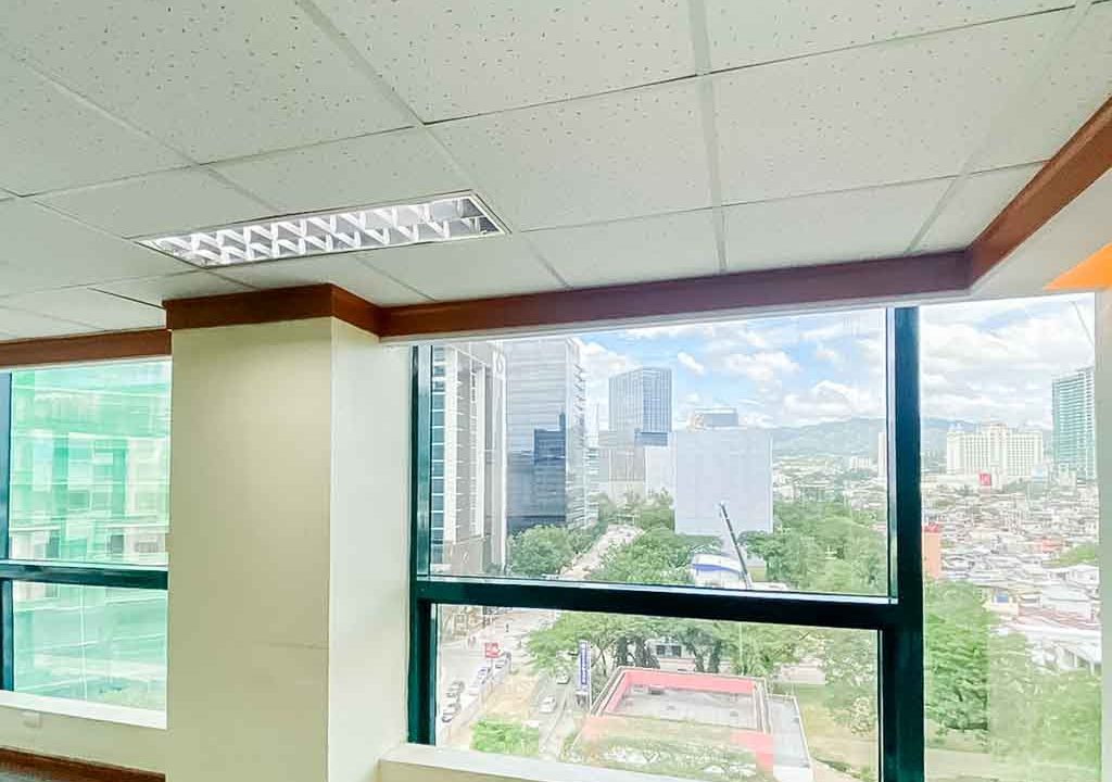 RCPKT1 308 SqM Office for Rent in Cebu Business Park - 4