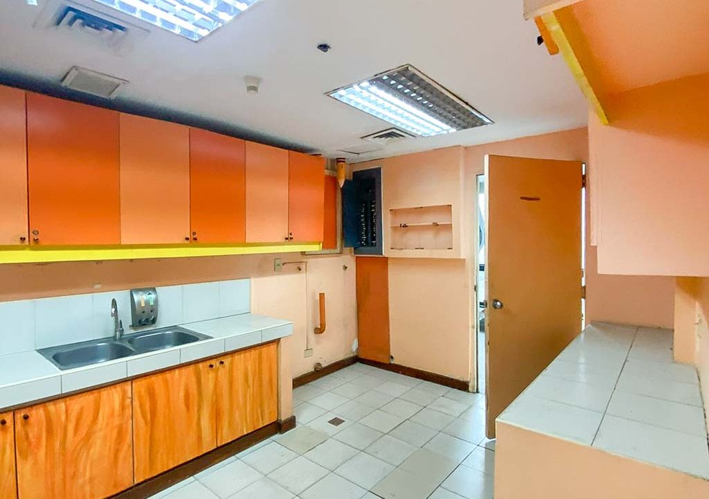 RCPKT1 308 SqM Office for Rent in Cebu Business Park - 7