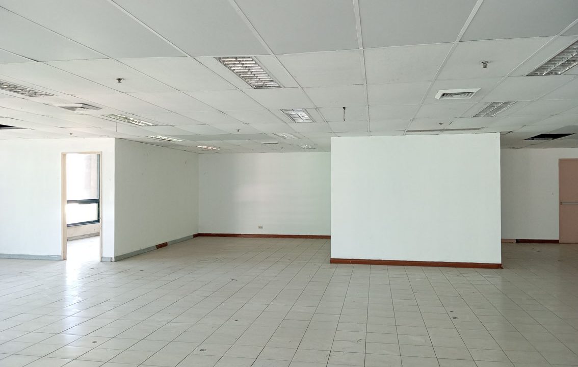 RCPKT10 485 SqM Office for Rent in Cebu Business Park - 6