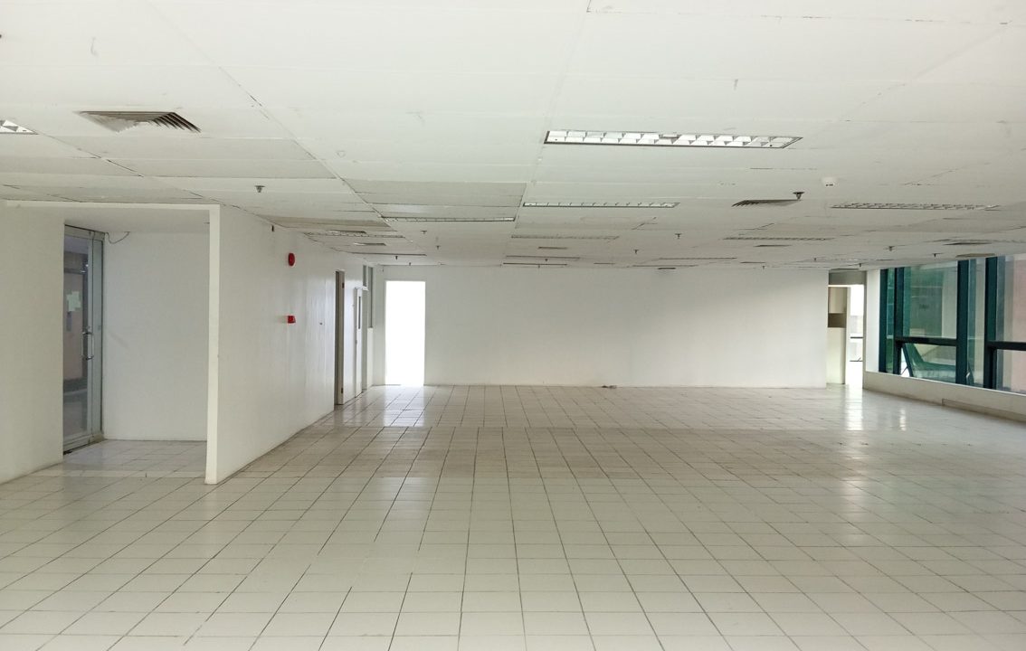 RCPKT11 287 SqM Office for Rent in Cebu Business Park - 16