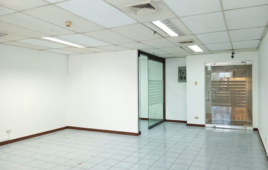 RCPKT12 71 SqM Office for Rent in Cebu Business Park - 10
