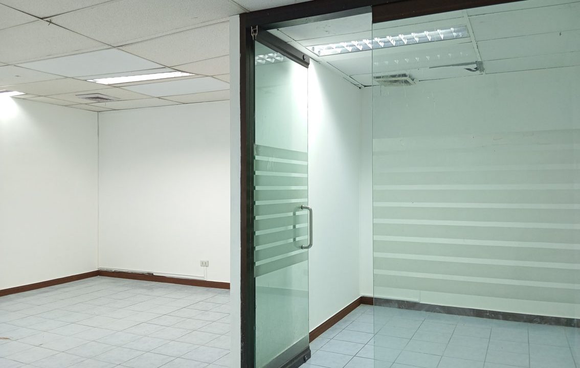 RCPKT12 71 SqM Office for Rent in Cebu Business Park - 2
