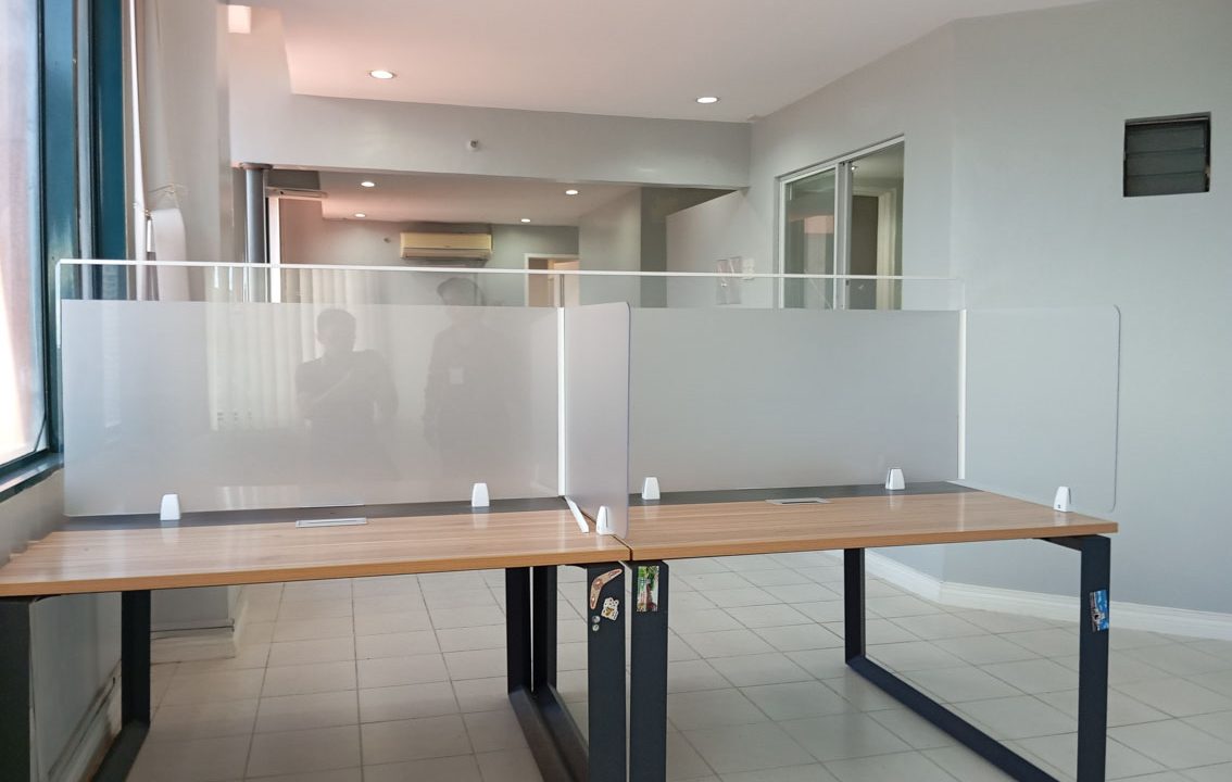 RCPKT4 99 SqM Office for Rent in Cebu Business Park - 2