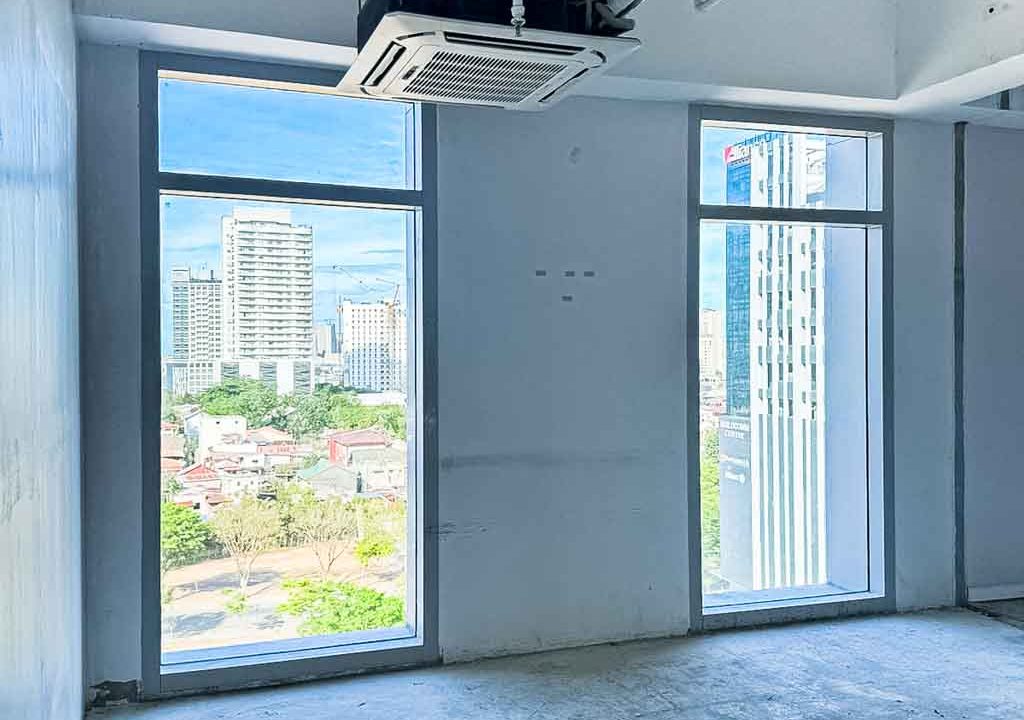 RCPMST3 110 SqM Office Space for Rent in Cebu Business Park - 4
