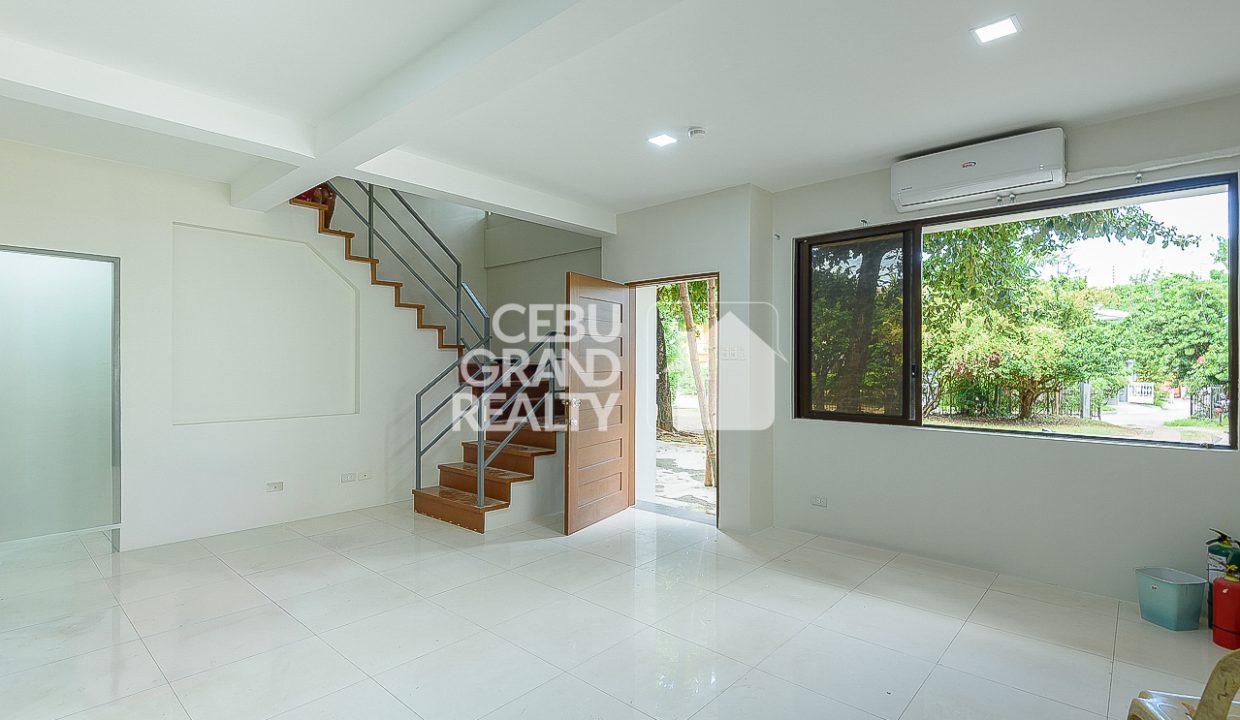 RHSMD3 New Unfurnished 4 Bedroom Duplex House for Rent in Banilad - Cebu Grand Realty (3)