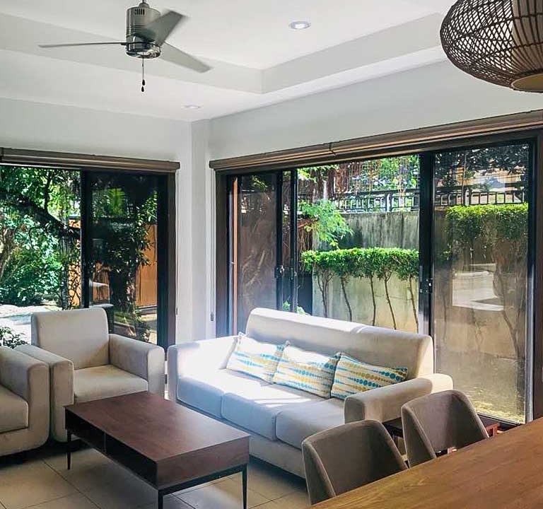 RHSMD4 Semi-Furnished 4 Bedroom House for Rent in Banilad - Cebu Grand Realty (1)