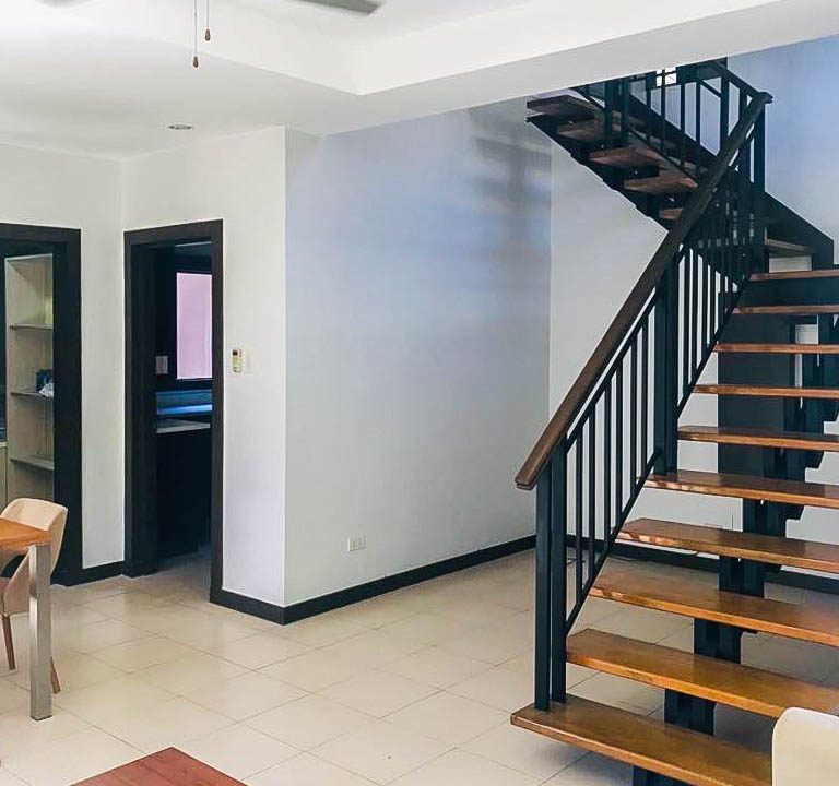 RHSMD4 Semi-Furnished 4 Bedroom House for Rent in Banilad - Cebu Grand Realty (4)