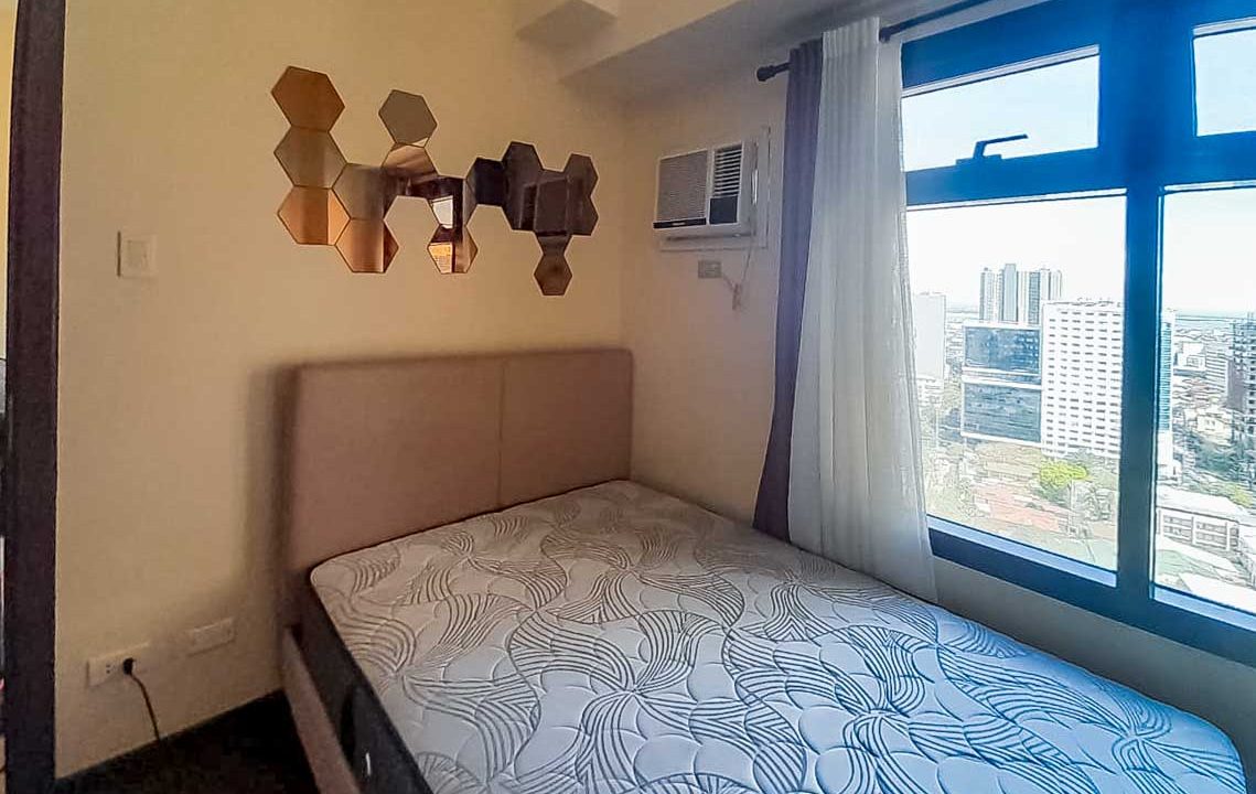 SRBAZ2 1 Bedroom Condo for Sale in Azalea Place Cebu - 4