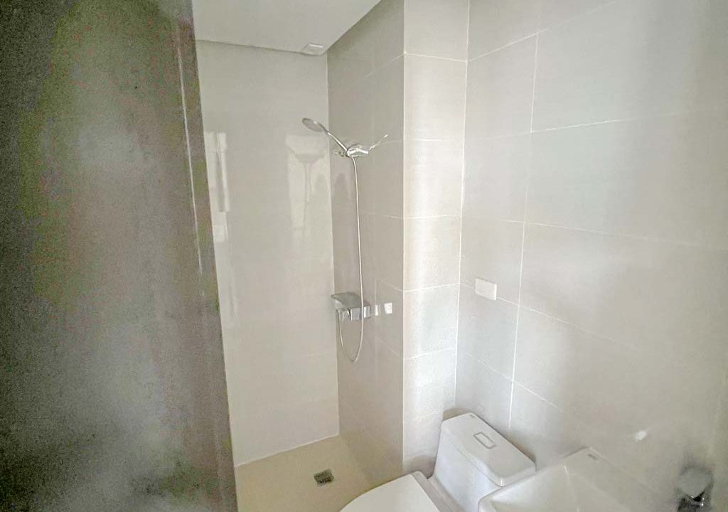 SRBBP1 Unfurnished Studio for Rent in Baseline Premier - Cebu Grand Realty (5)