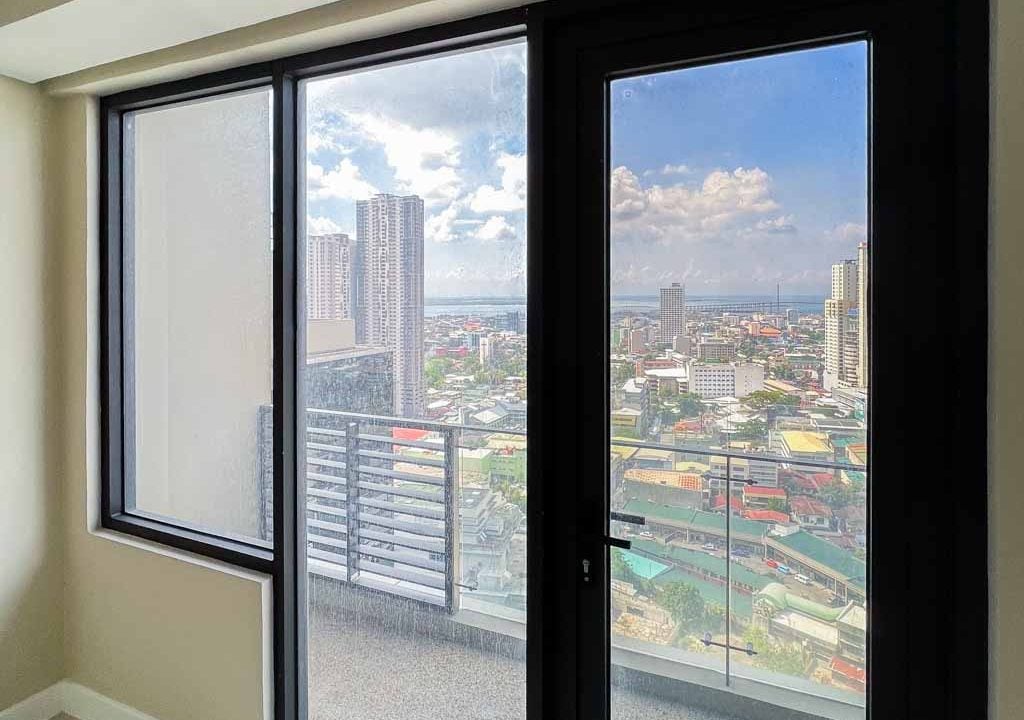 SRBBP2 Unfurnished Studio with Terrace for Rent in Baseline Premier - Cebu Grand Realty (2)