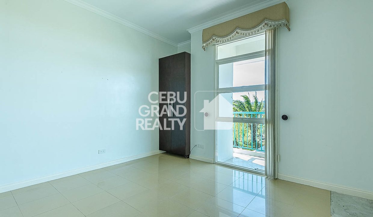 SRBCL17 Unfurnished 3 Bedroom Condo for Sale in Citylights Gardens - Cebu Grand Realty (5)