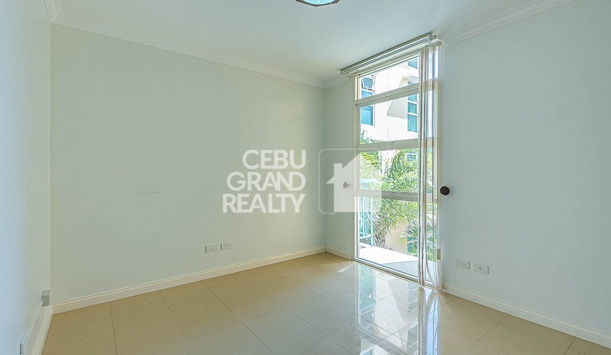 SRBCL17 Unfurnished 3 Bedroom Condo for Sale in Citylights Gardens - Cebu Grand Realty (8)