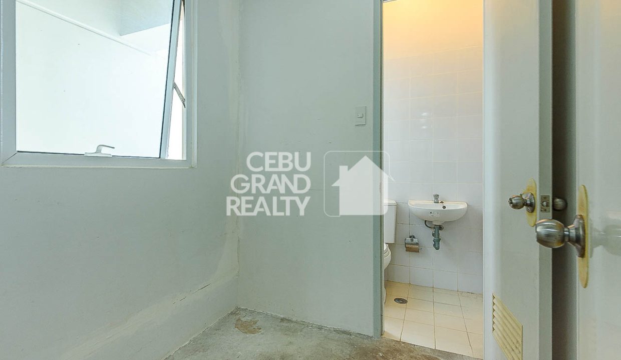 SRBMP16 Luxurious Condo with Spacious Living Area in Marco Polo Residences Tower 1- Cebu Grand Realty (15)