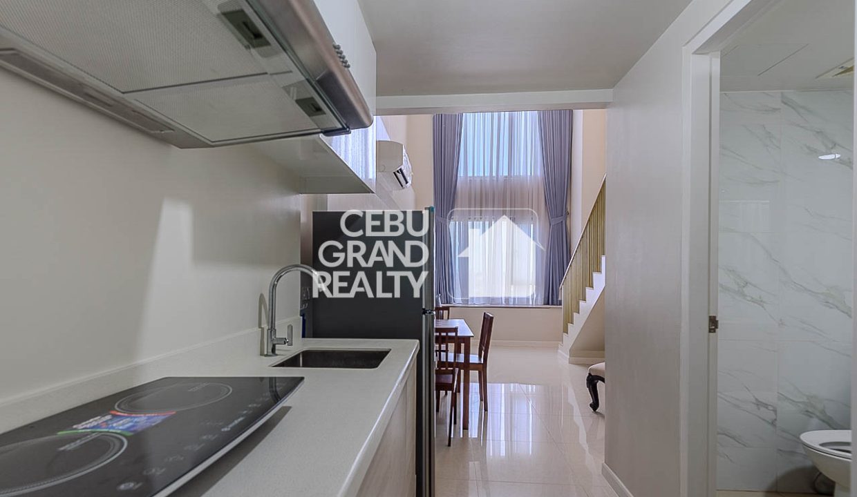 RCMB5 Stylish Loft Condo with Open Living Space in Mandani Bay - Cebu Grand Realty (2)