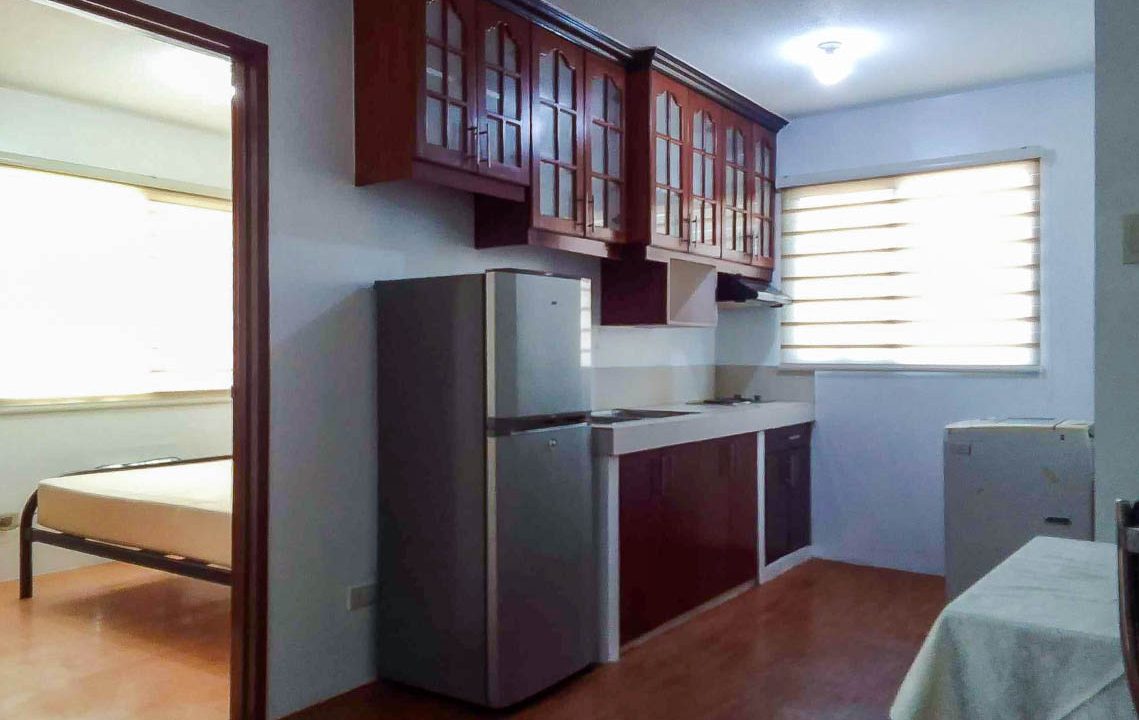RCOO2 Semi-Furnished 2 Bedroom Condo for Rent in Mabolo - Cebu Grand Realty (6)