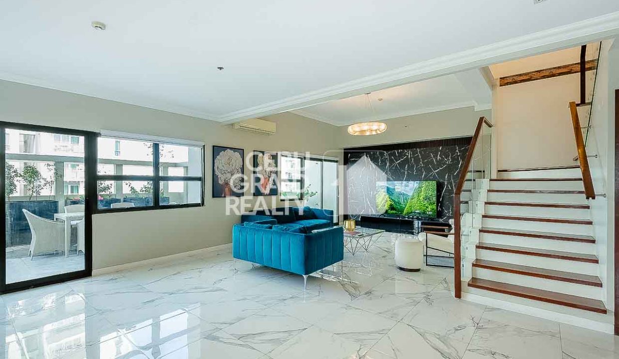 SRBAV5 Spacious 3 Bedroom Bi-Level Penthouse for Sale in Cebu Business Park - Cebu Grand Realty (1)