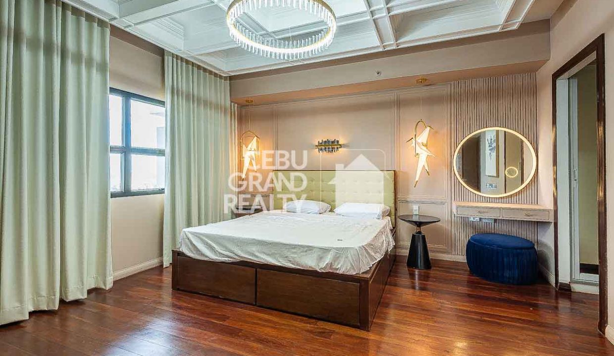 SRBAV5 Spacious 3 Bedroom Bi-Level Penthouse for Sale in Cebu Business Park - Cebu Grand Realty (15)