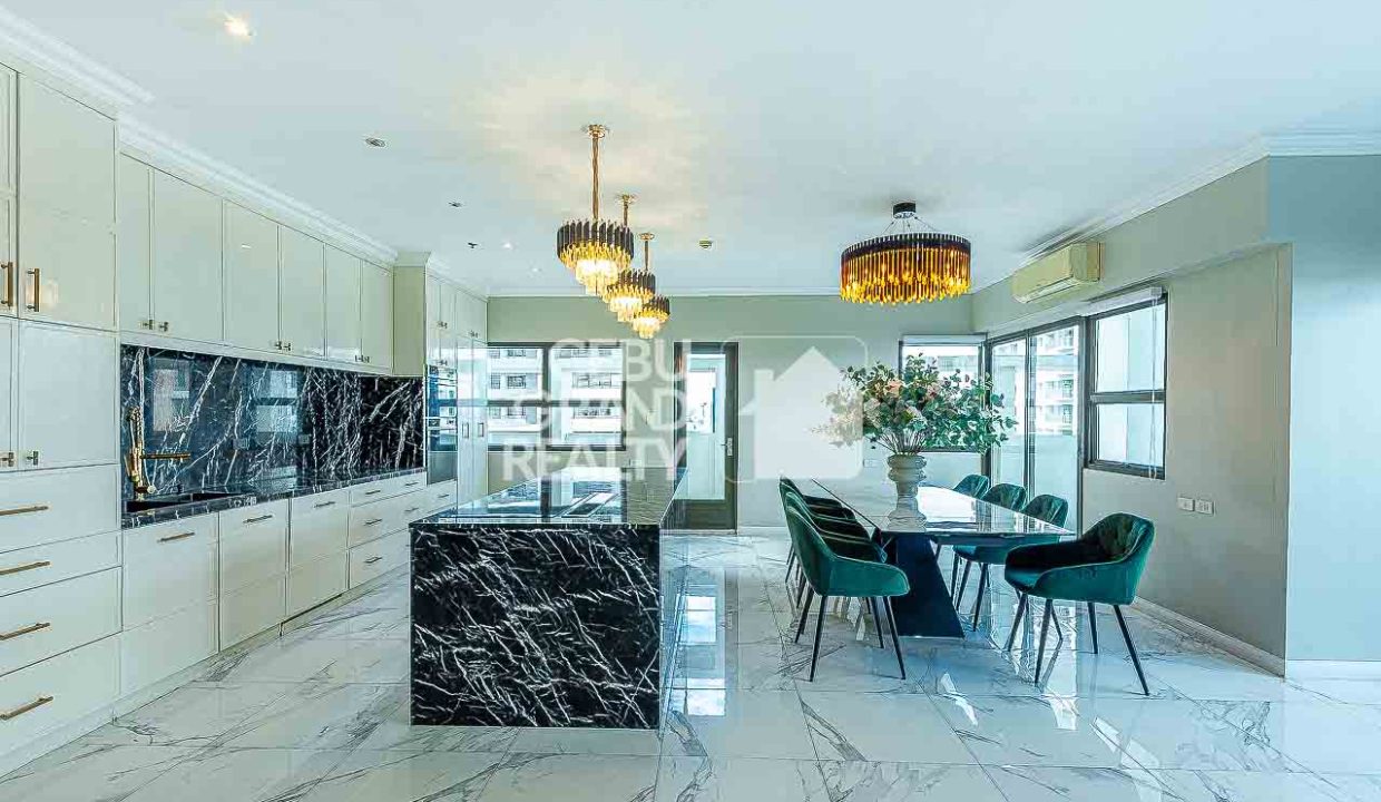 SRBAV5 Spacious 3 Bedroom Bi-Level Penthouse for Sale in Cebu Business Park - Cebu Grand Realty (7)
