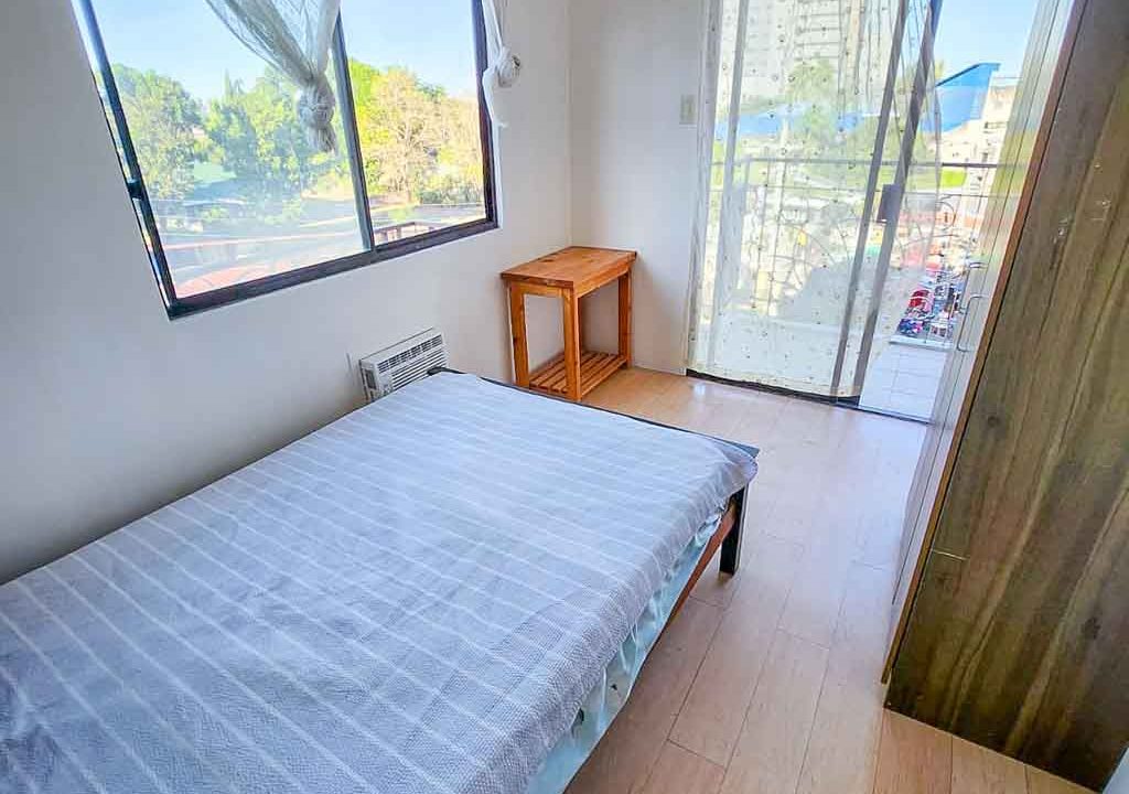 SRBOO1 Semi-Furnished 2 Bedroom Condo for Sale in Mabolo - Cebu Grand Realty (6)