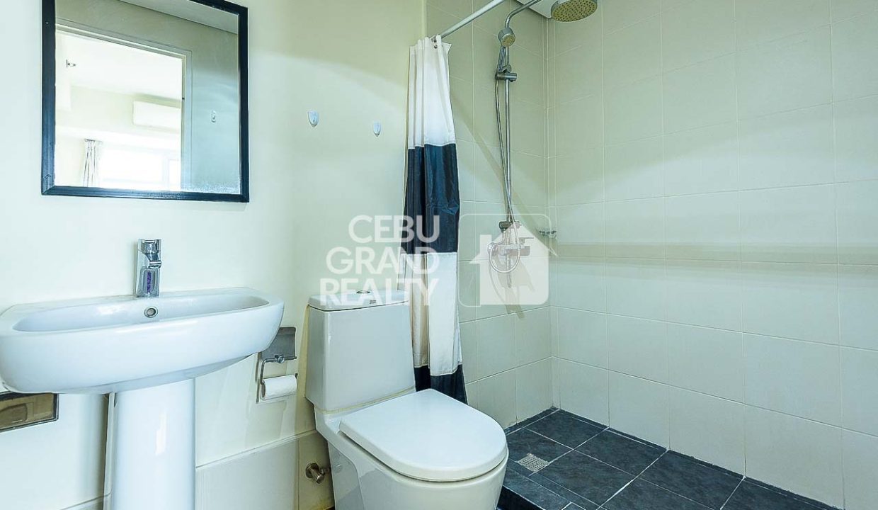 SRBSP4 Modern Condo with Stunning City Views in Sedona Parc - Cebu Grand Realty (11)