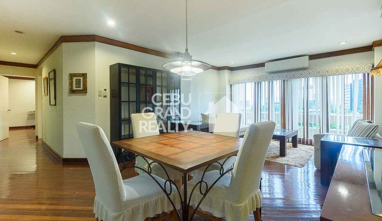 RCREC9 Stylish 2br Condo for Rent in Cebu with Prime Location - Cebu Grand Realty (2)