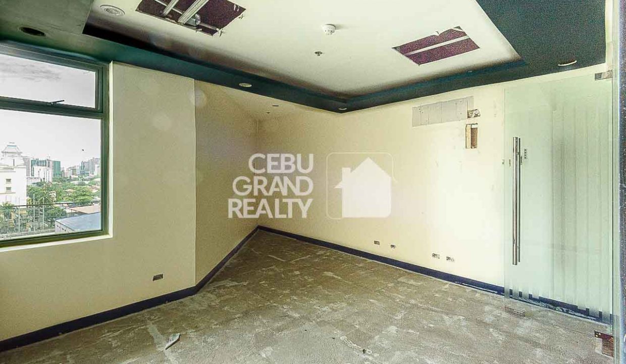 RCTGU2 623 SqM Office for Rent in Cebu IT Park - Cebu Grand Realty (12)