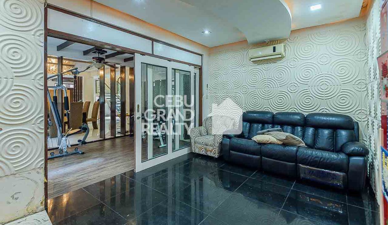 RHCV11 Spacious Modern Home with Ample Natural Light in Mabolo - Cebu Grand Realty (7)