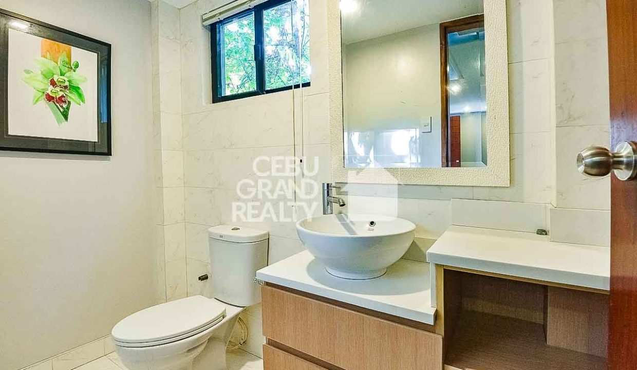 RHML112 Luxurious 3 Bedroom House for Sale in Maria Luisa Park - Cebu Grand Realty (24)