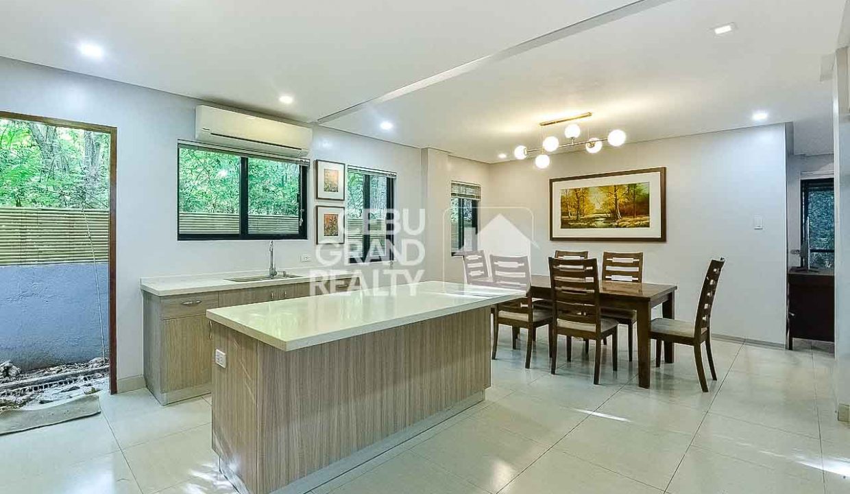 RHML112 Luxurious 3 Bedroom House for Sale in Maria Luisa Park - Cebu Grand Realty (4)