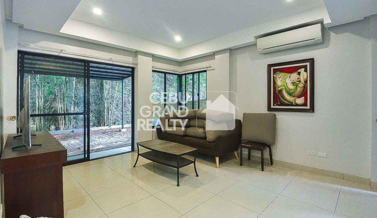 RHML112 Luxurious 3 Bedroom House for Sale in Maria Luisa Park - Cebu Grand Realty (8)