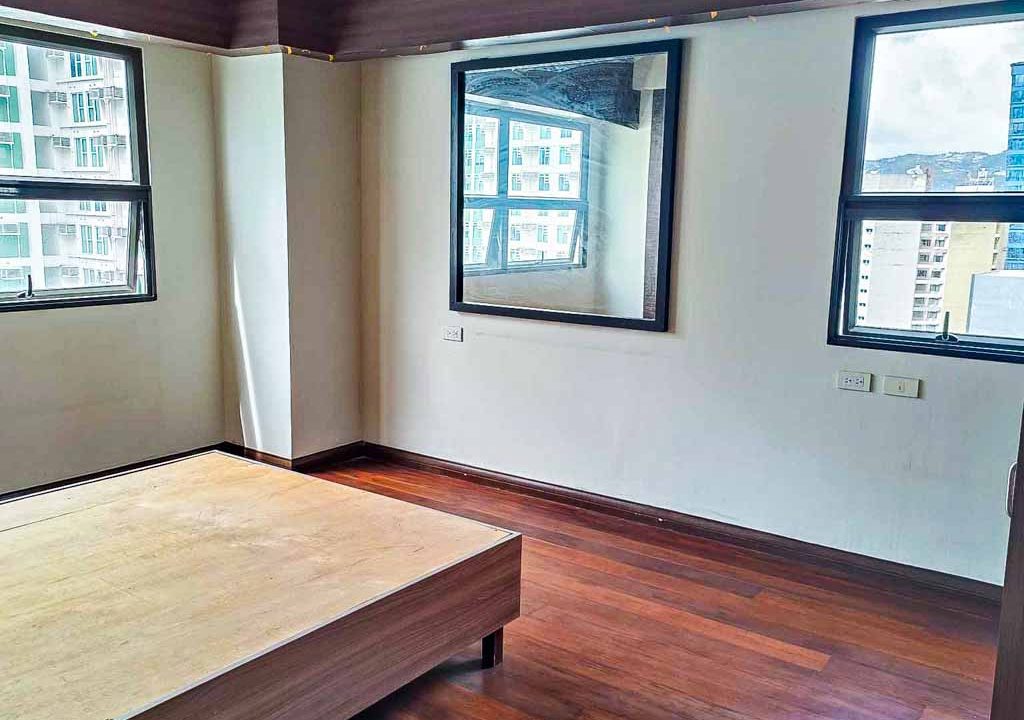 SRBAV12 3 Bedroom Condo for Sale in Cebu Business Park - Cebu Grand Realty (11)