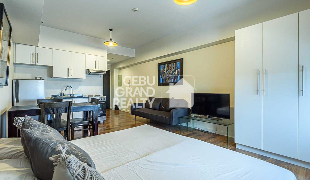 SRBSP7 Luxury Condo with Stunning Views and Contemporary Design in Sedona Parc - Cebu Grand Realty (2)