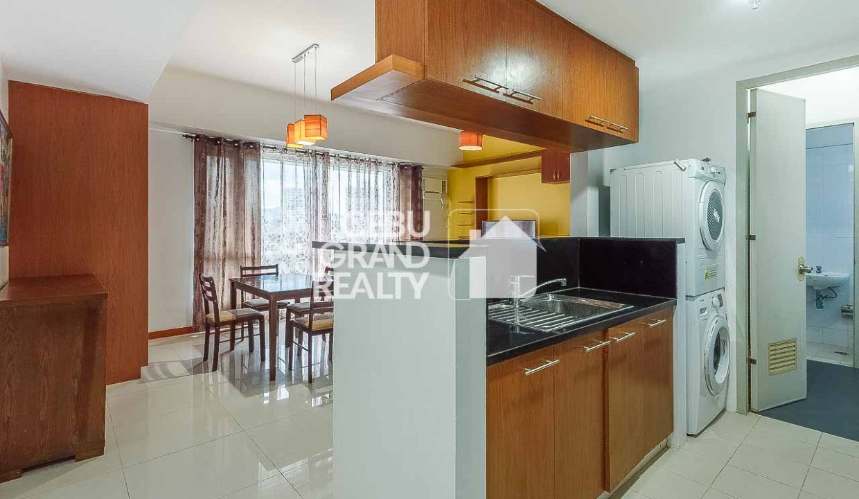 RCMP19 Refined Condo with Bespoke Kitchen and City Views In Marco Polo Residences - Cebu Grand Realty (2)