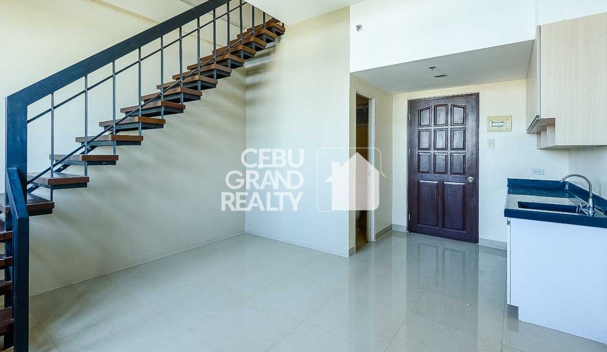 SRBEN3 - Spacious Loft Condo with Stunning City Views in Mandaue - Cebu Grand Realty 5