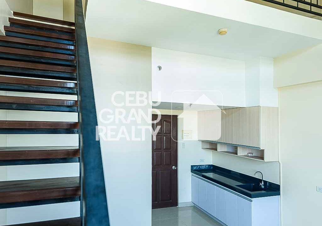 SRBEN3 - Spacious Loft Condo with Stunning City Views in Mandaue - Cebu Grand Realty 6