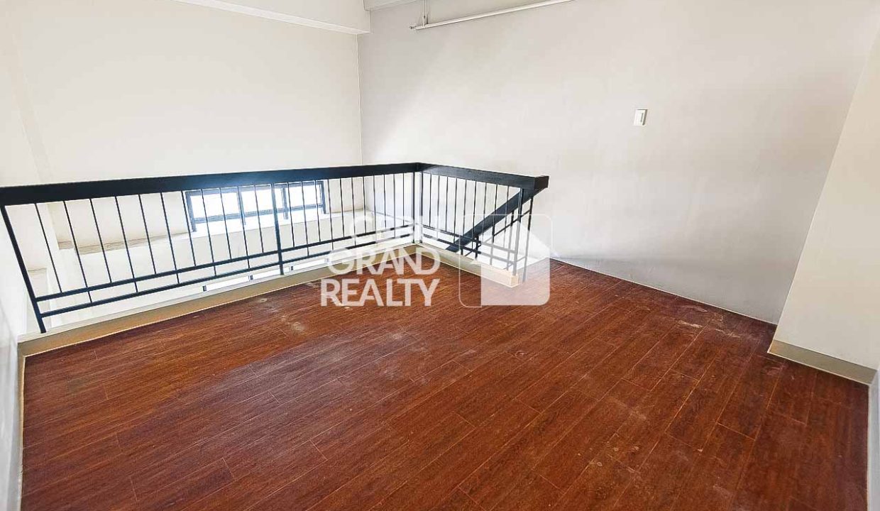 SRBEN3 - Spacious Loft Condo with Stunning City Views in Mandaue - Cebu Grand Realty 8