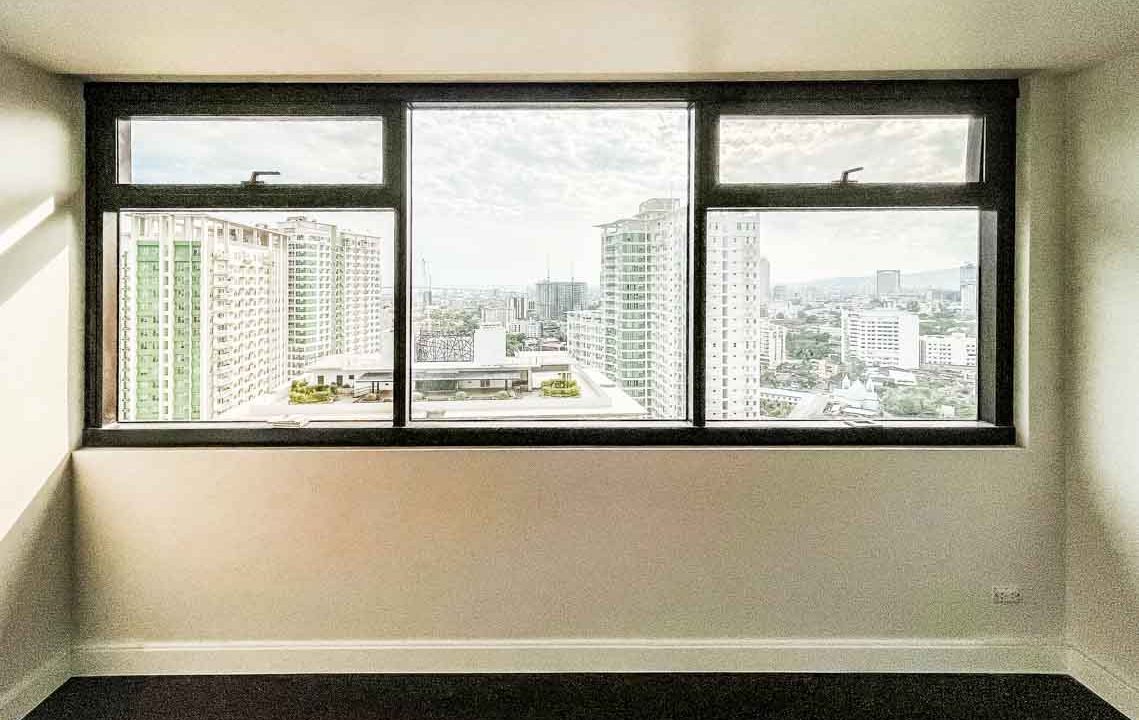 SRDALC5 Upscale 1 Bedroom Condo Unit with Expansive Views in The Alcoves - Cebu Grand Realty (4)