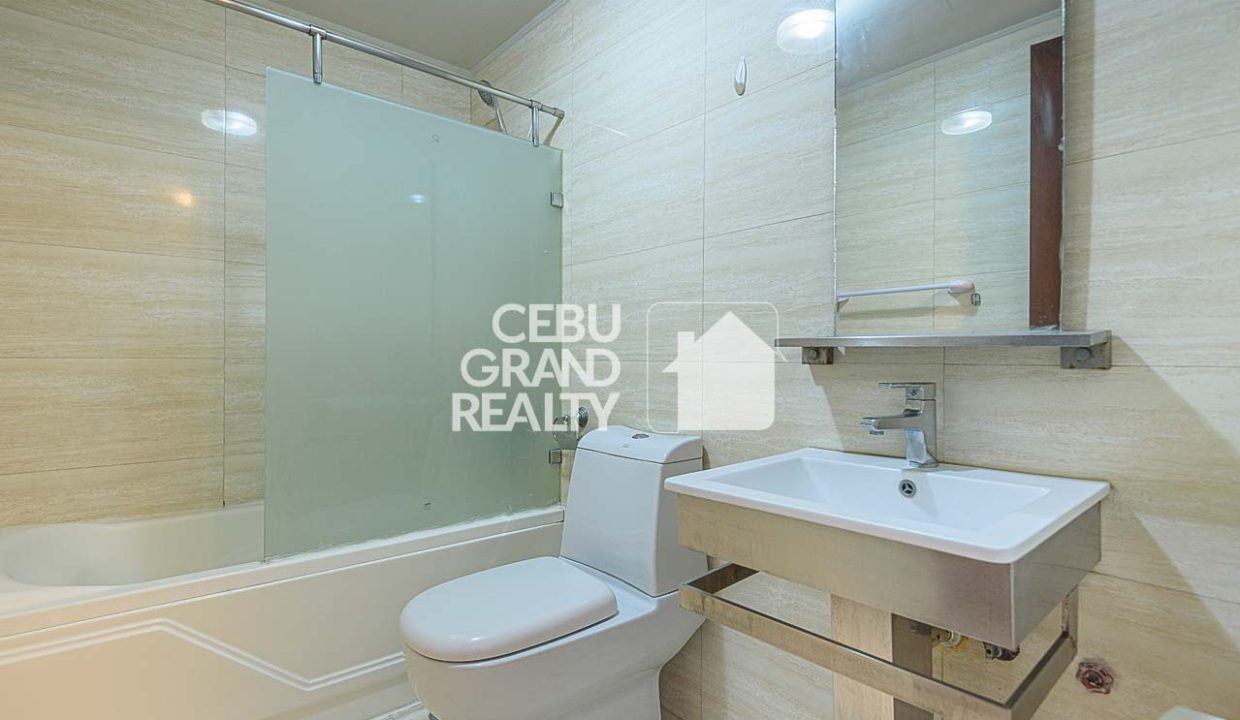 RCAV35 Contemporary Condo with Open Layout in Avalon Condominium - Cebu Grand Realty (11)